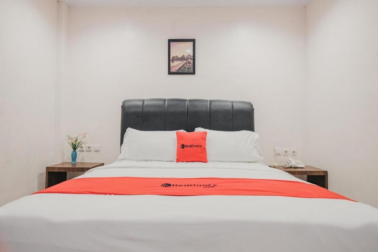 Hotel Reddoorz Premium @ Dna Fun Zone